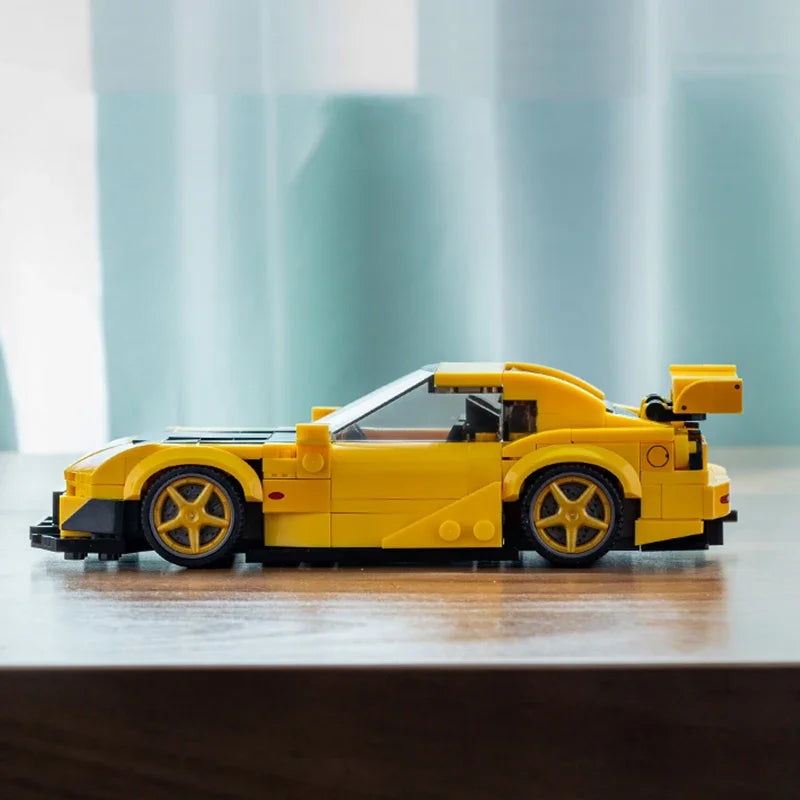 Mazda RX-7 | Red Suns